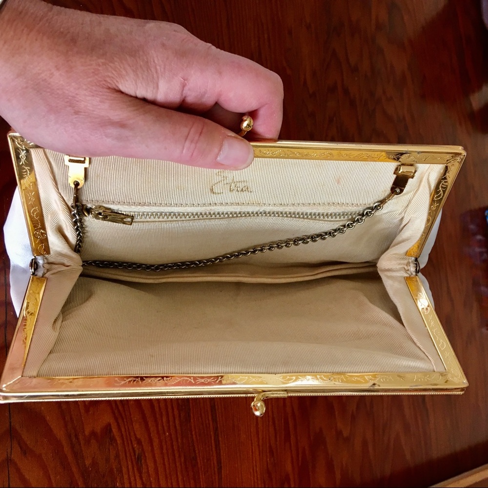 Vintage ETRA Leather Clutch - Picture 5 of 5